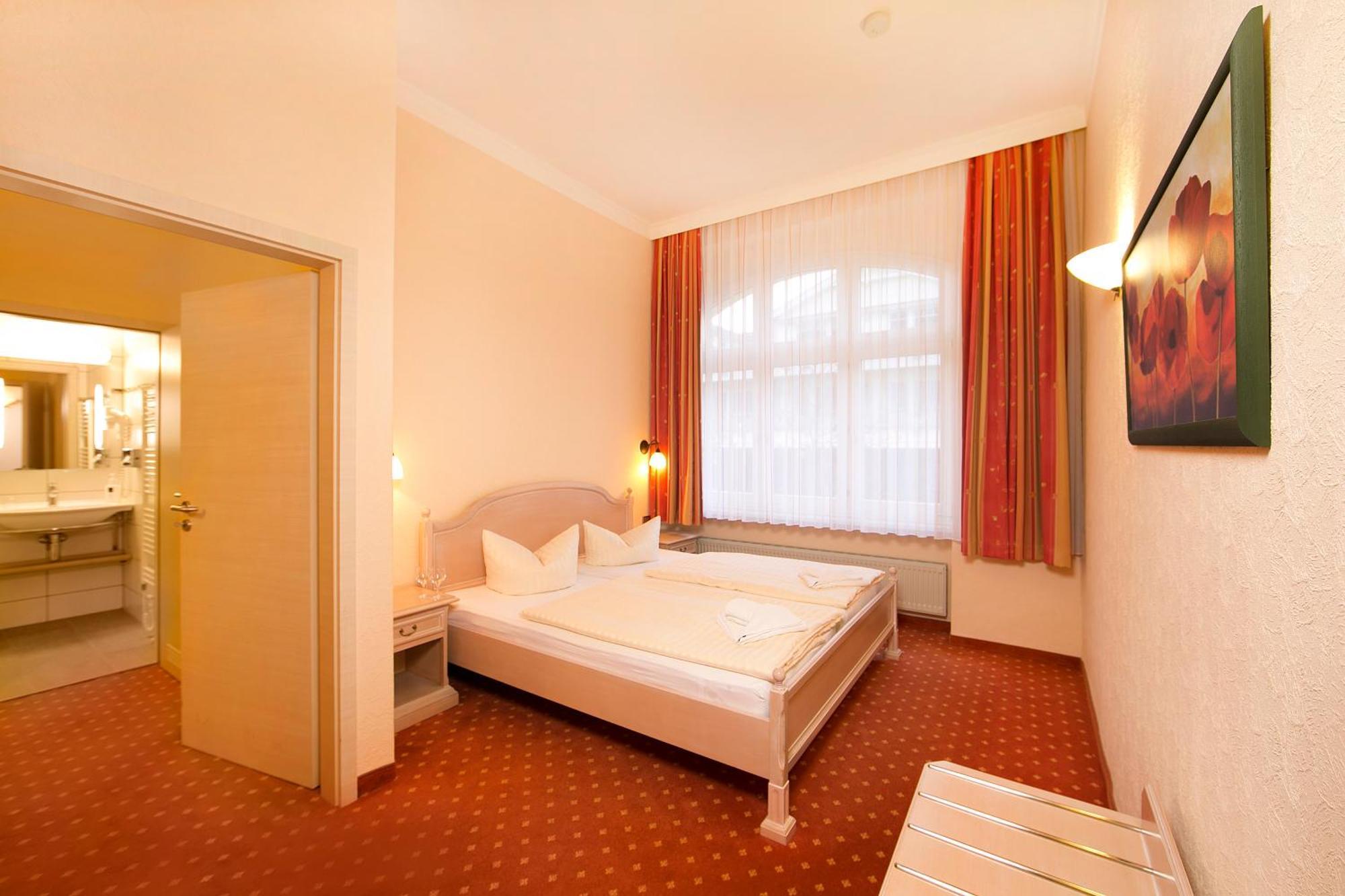 Hotel Duenenschloss Mit Private Spa Penzance Dış mekan fotoğraf