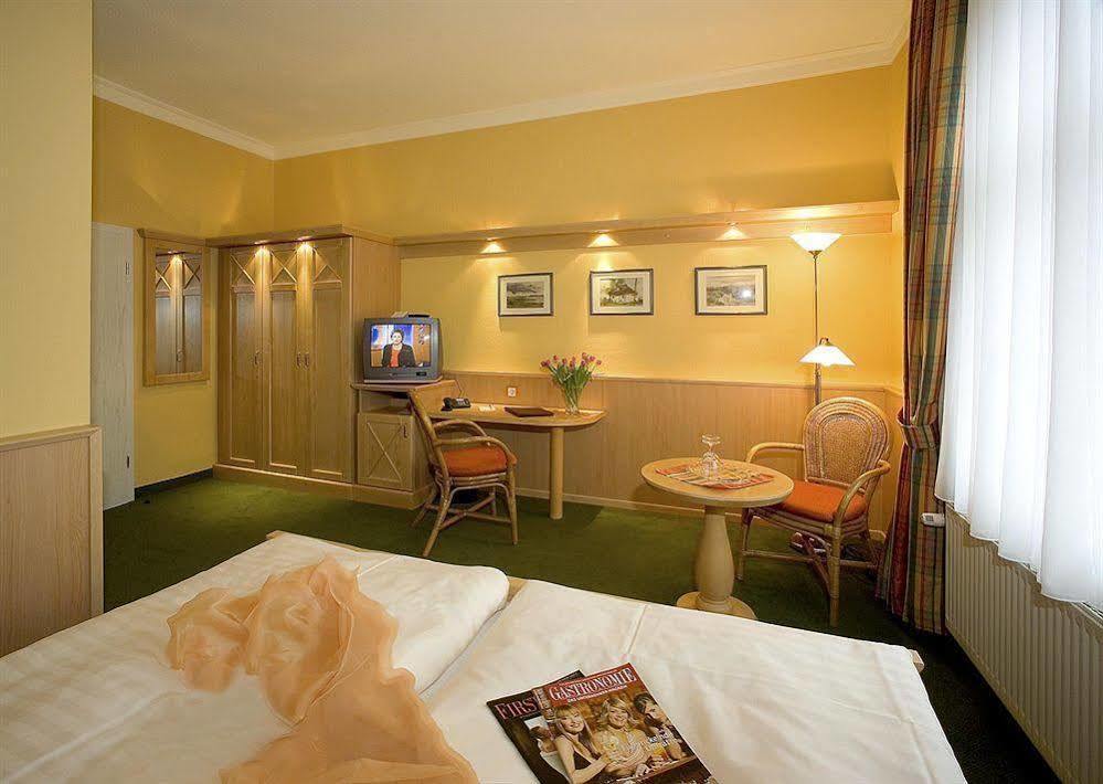 Hotel Duenenschloss Mit Private Spa Penzance Dış mekan fotoğraf